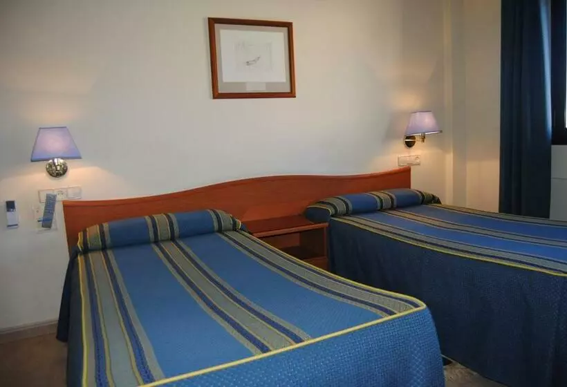 スタンダード４人部屋, Hostal El Mirador