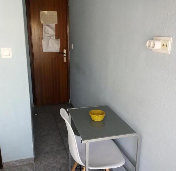 Habitación Economy Individual, Hostal La Pilarica