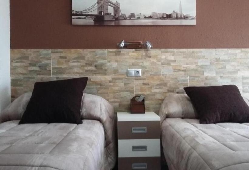 Номер Стандарт, Hostal La Pilarica