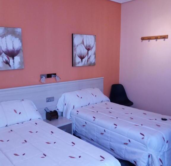 Номер Стандарт, Hostal La Pilarica