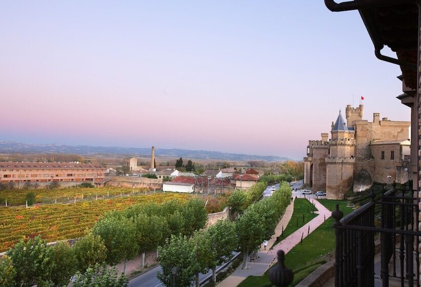 标准间, Merindad De Olite