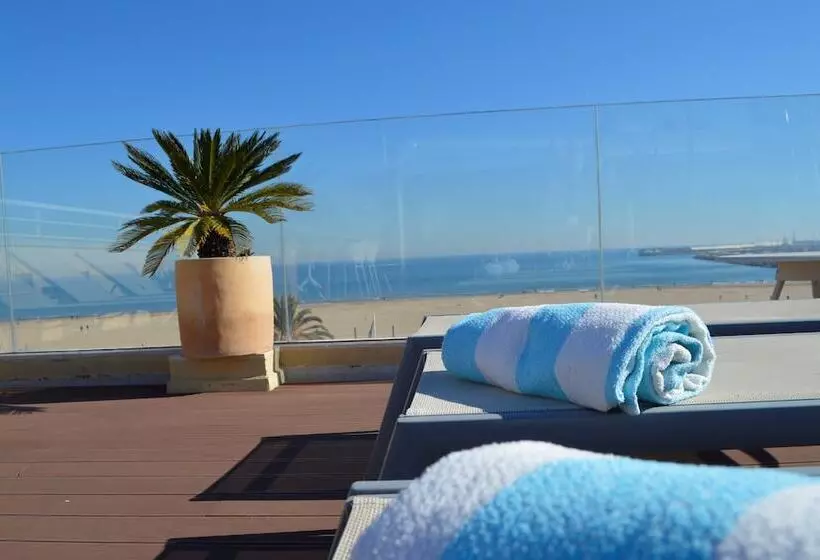 اتاق سوپریور با چشمانداز دریا, Miramar Valencia