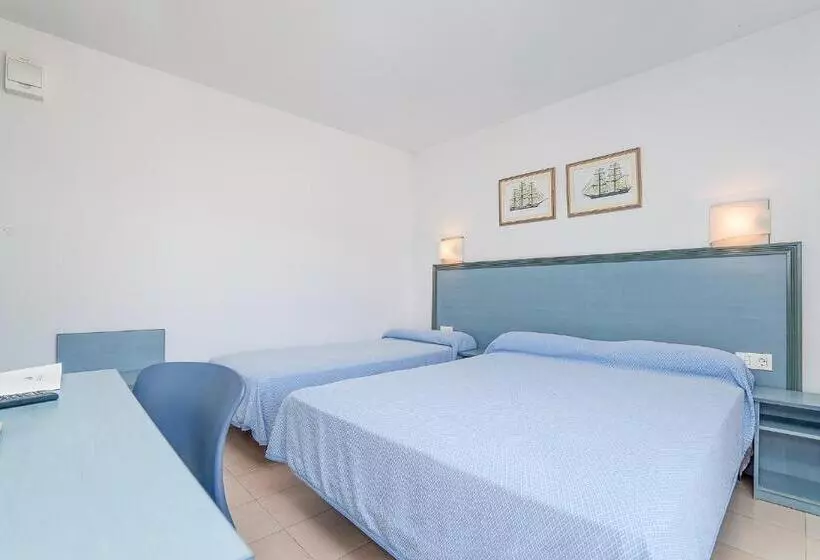 Habitació Triple Estàndard, Platja d'Aro