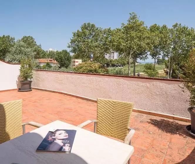Family Room, Platja d'Aro