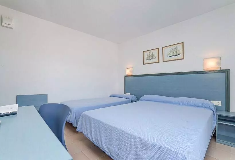 Habitació Triple Estàndard, Platja d'Aro