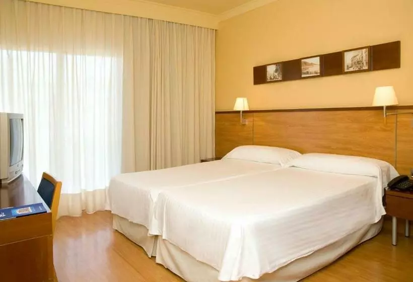 اتاق اساندارد با چشمانداز جانبی به دریا, Prestige Victoria