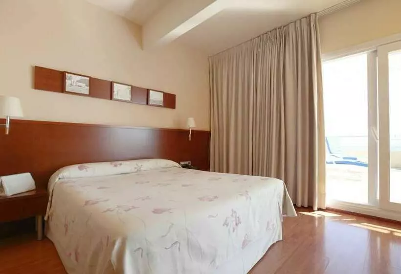 اتاق استاندارد با چشمانداز دریا, Prestige Victoria