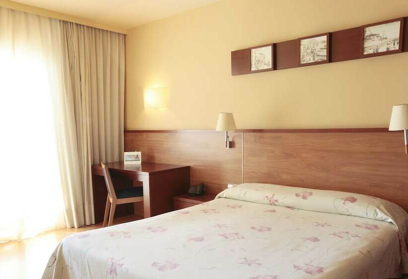 带海景的标准房, Prestige Victoria