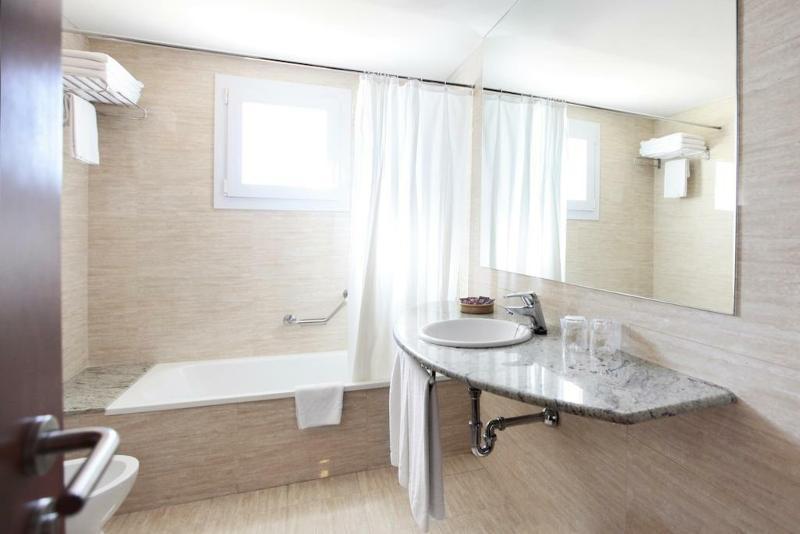 带海景的标准房, Prestige Victoria