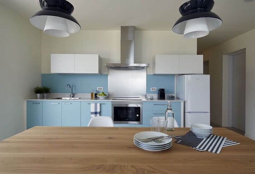 آپارتمان 4 خوابه, Reimar