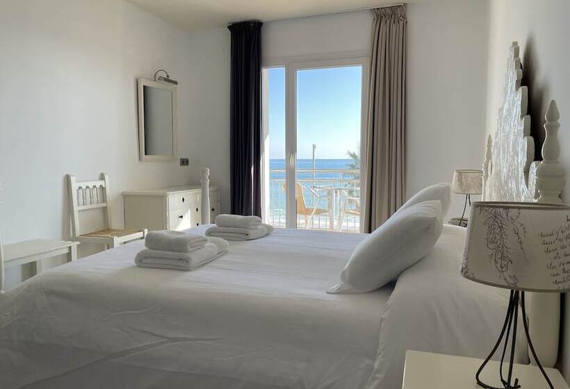 Quarto Superior Vista Mar, Reimar