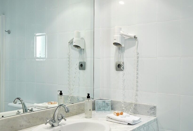 اتاق اکونومی, Reimar