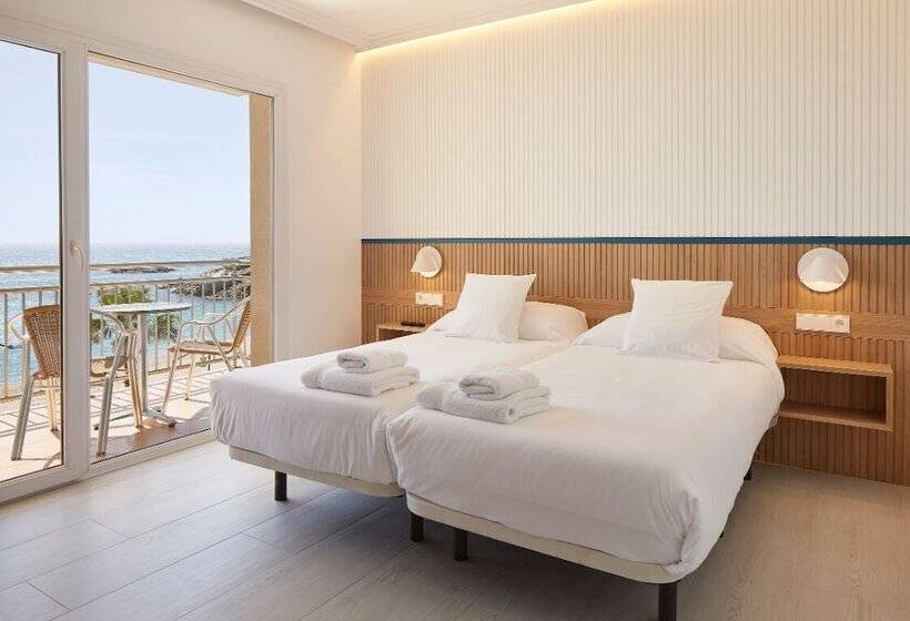 اتاق سوپریور با چشمانداز دریا, Reimar