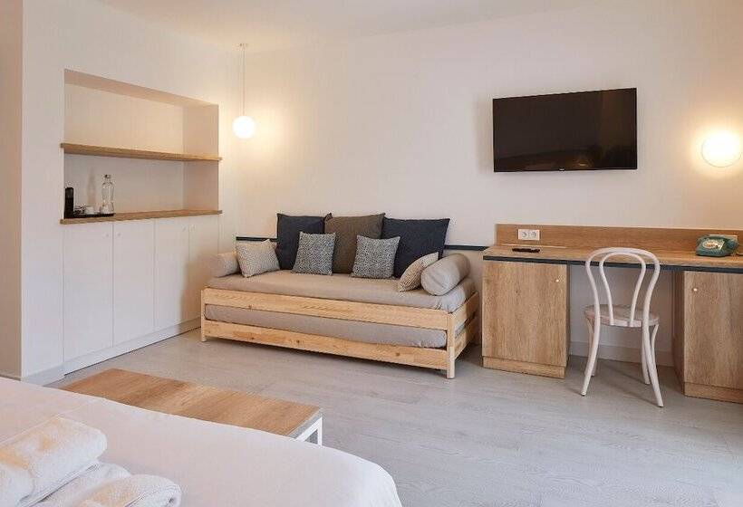 استودیوی استاندارد با چشمانداز دریا, Reimar