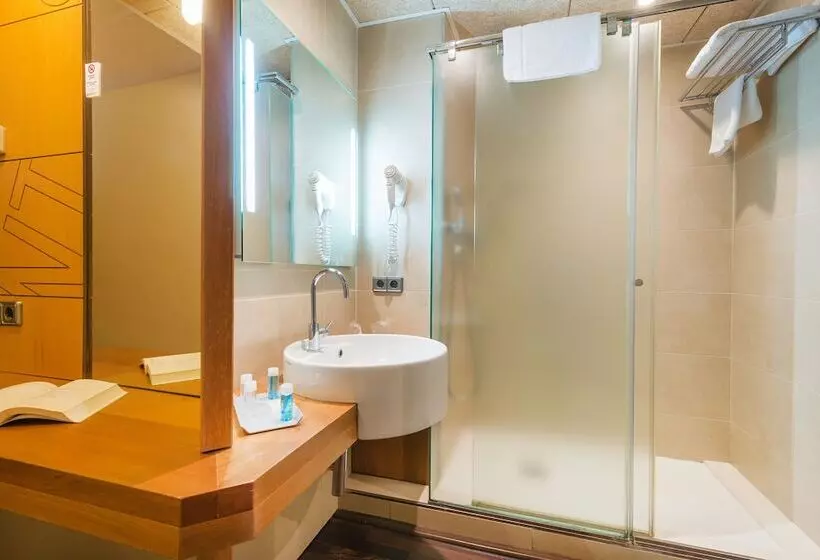 Standard Room with Views, Sant Pol