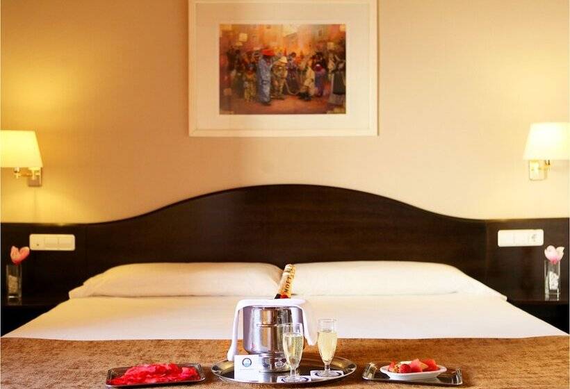 ジュニアスイート, Villa De Biar