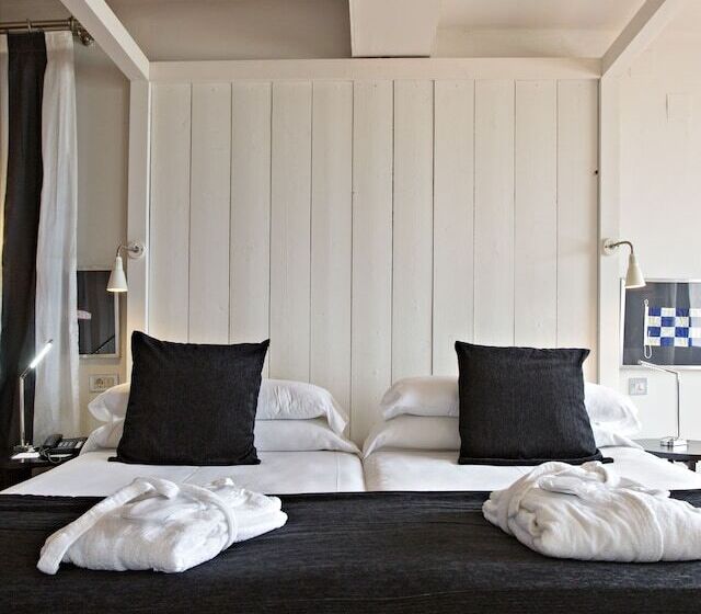 سوییت جونیور, Trias