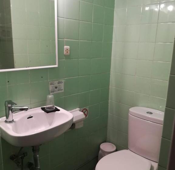 اتاق استاندارد با چشمانداز دریا, Hostal La Fosca