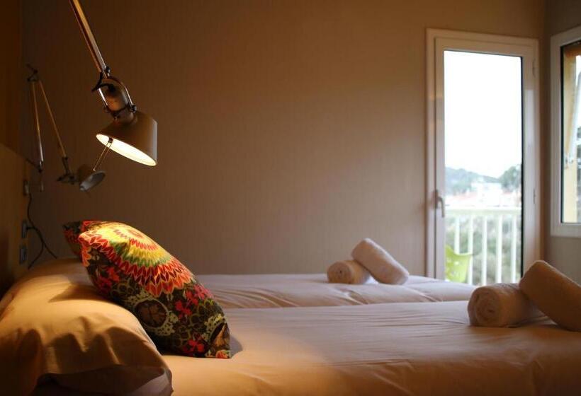 Номер Стандарт Вид на Море, Hostal La Fosca