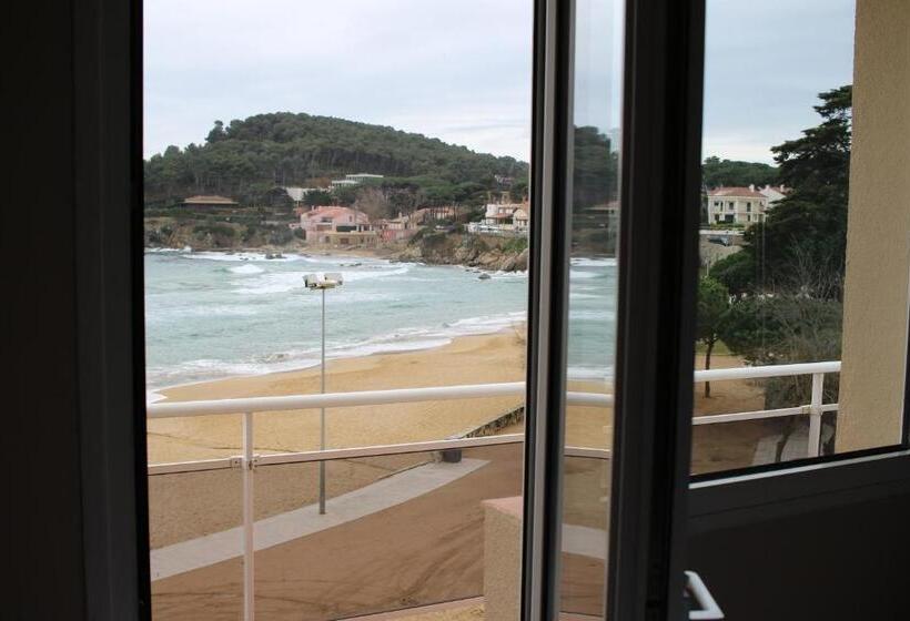 Номер Стандарт Вид на Море, Hostal La Fosca