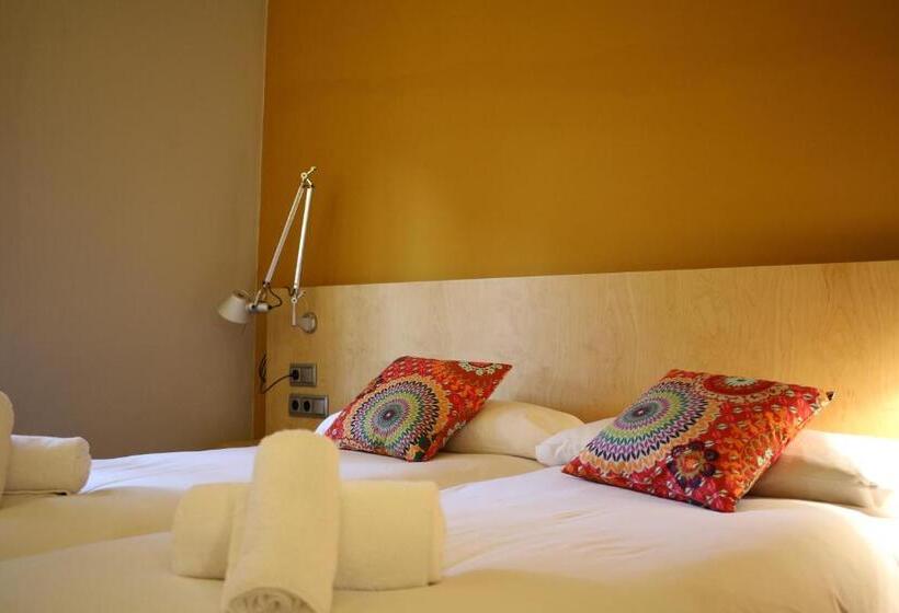 Номер Стандарт, Hostal La Fosca