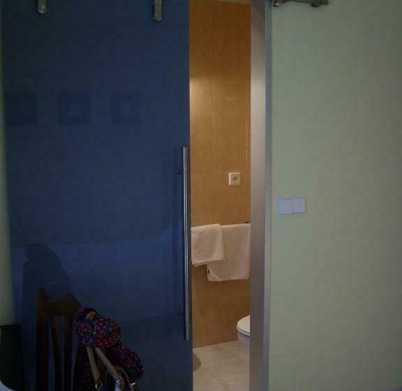 اتاق استاندارد یک نفره, Pr Tambre