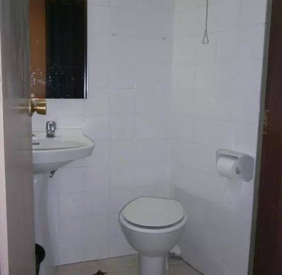 Habitación Estándar Individual, Hostal Residencia Avenida