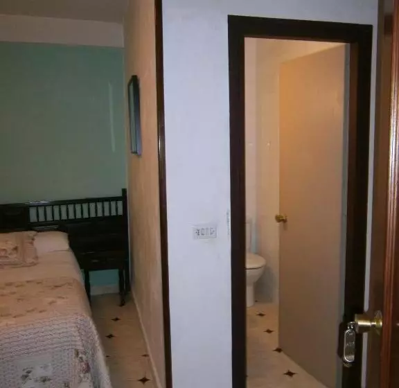 Habitación Estándar Individual, Hostal Residencia Avenida