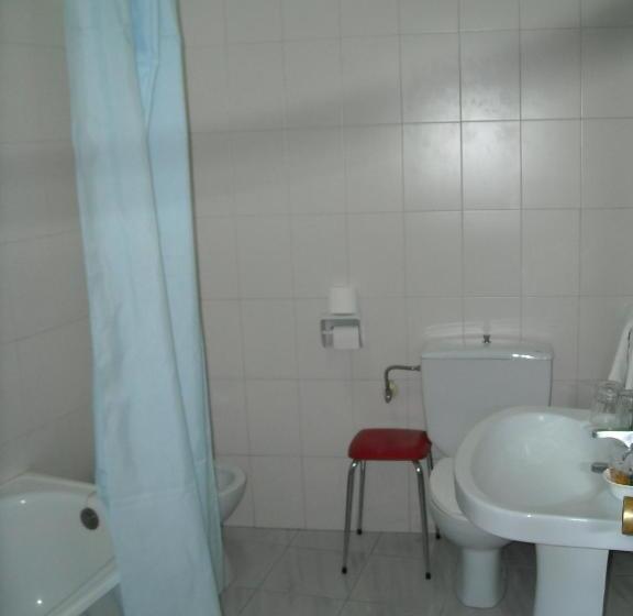 اتاق استاندارد, Hostal Residencia Avenida