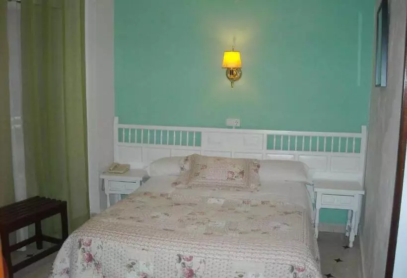 Habitación Estándar, Hostal Residencia Avenida