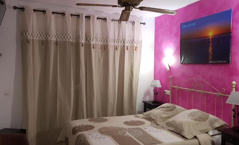 コンフォートルーム, San Sebastian Almunecar