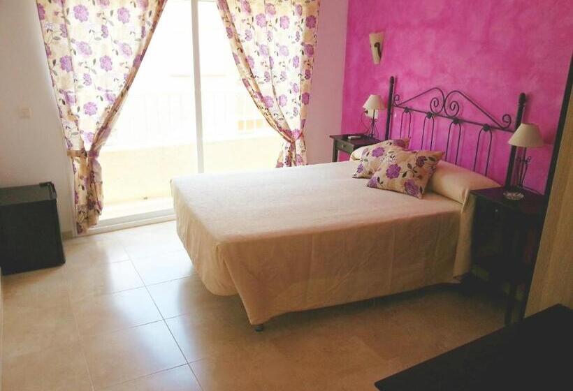 コンフォートルーム, San Sebastian Almunecar