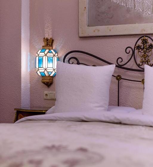 Chambre Supérieure, Casa De Reyes