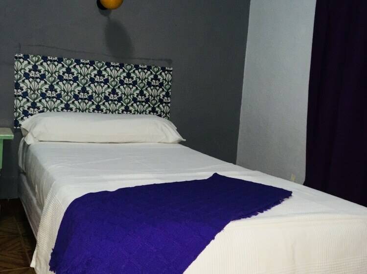 Номер Стандарт, Hostal Tropical