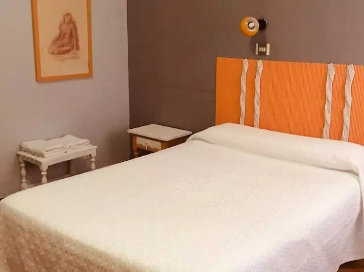 StandaardKamer, Hostal Tropical