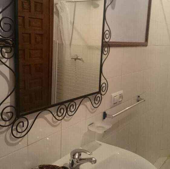 غرفة قياسية, La Ermita 1826