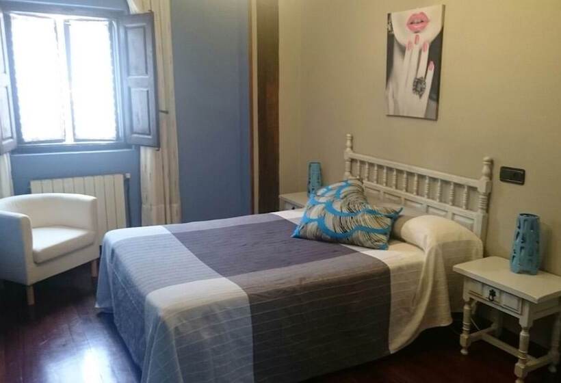 غرفة قياسية, La Ermita 1826