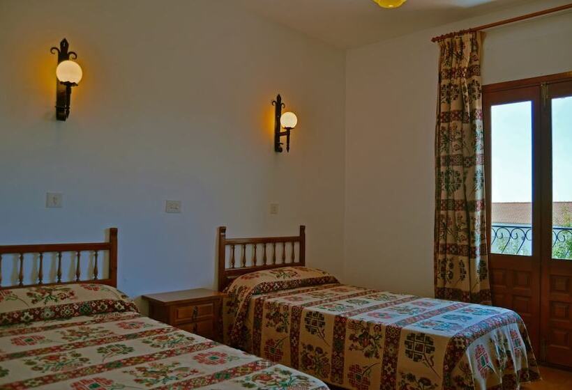 غرفة قياسية, Las Perdices