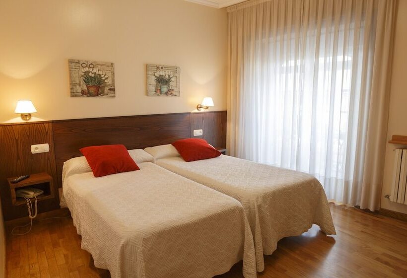 스탠다드 룸, Restaurante Elisardo