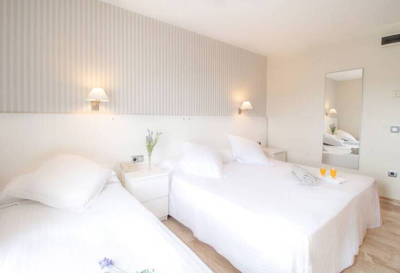 Номер Стандарт Трехместный, Turissa