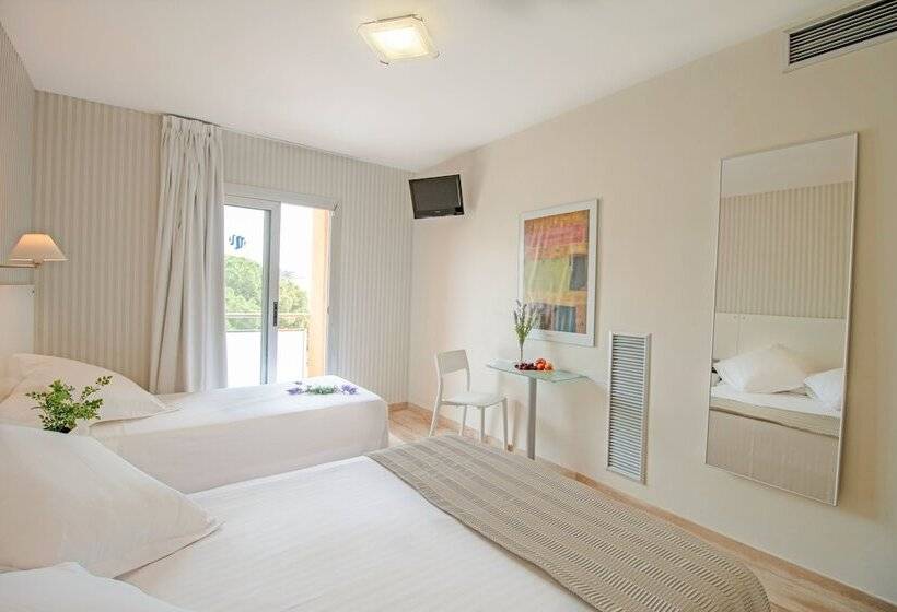 Номер Стандарт Трехместный, Turissa