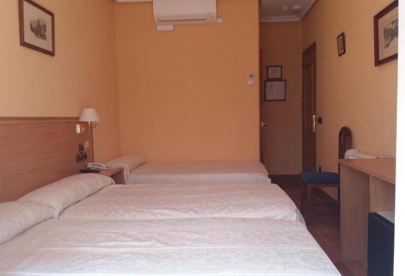 اتاق استاندارد سه نفره, Pensión La Concha