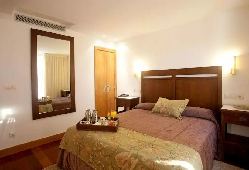 اتاق استاندارد, San Francisco Hotel Monumento
