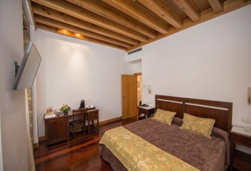 اتاق استاندارد, San Francisco Hotel Monumento