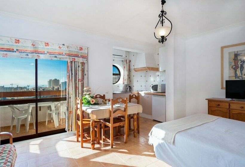 Студио Стандарт с Балконом, Apartamentos Stil Mar Y Paz