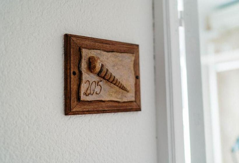 エコノミールーム, Bf Rooms Carboneras