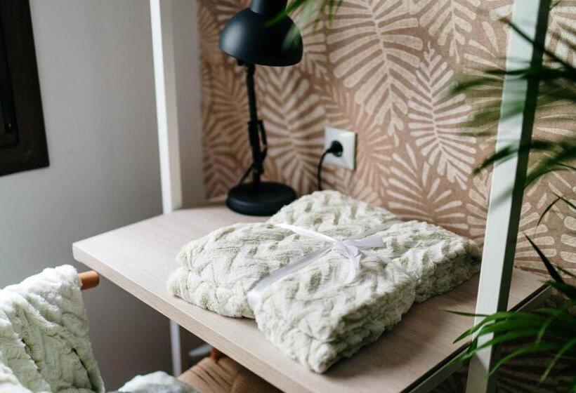 エコノミールーム, Bf Rooms Carboneras