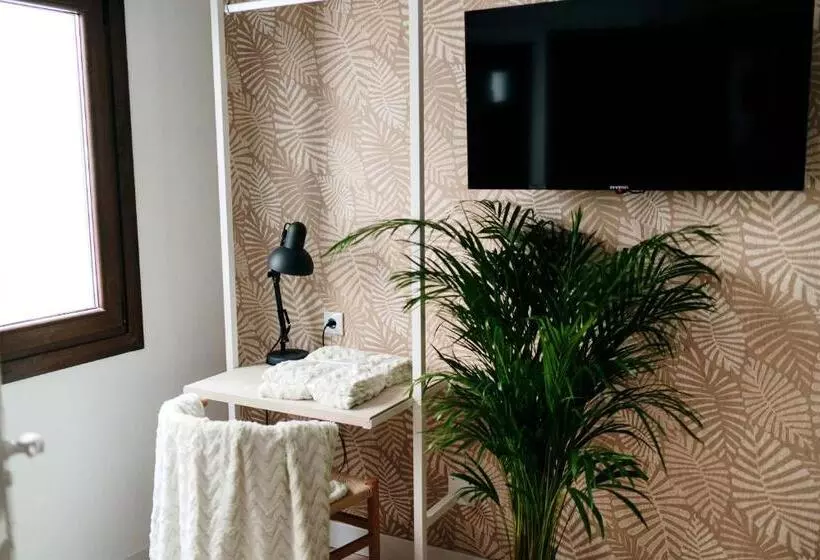 اتاق اکونومی, Bf Rooms Carboneras