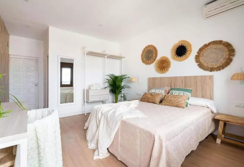 اتاق استاندارد با بالکن و چشم‌انداز دریا, Bf Rooms Carboneras