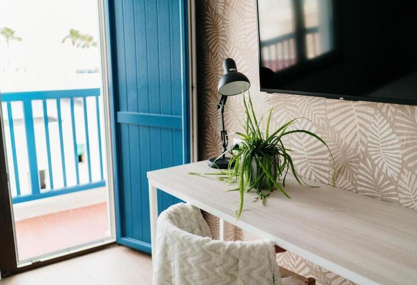 Номер Стандарт Вид на Море с Балконом, Bf Rooms Carboneras